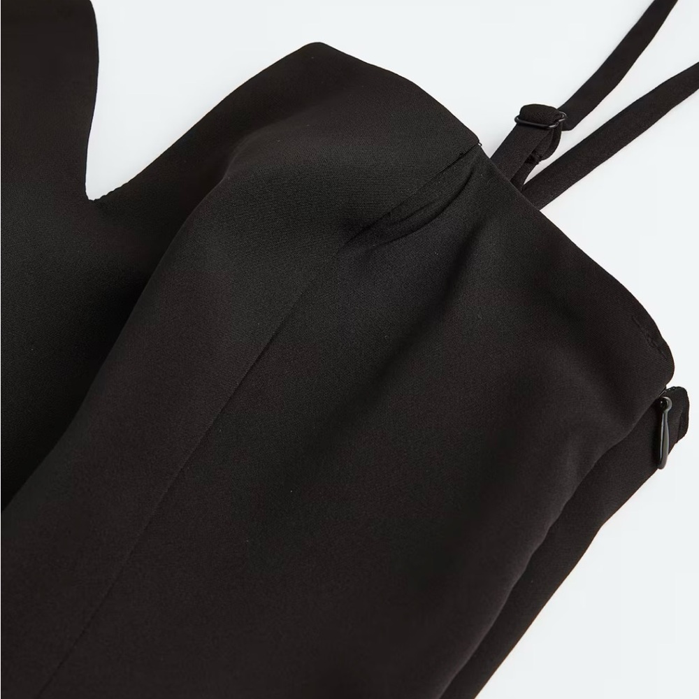 H&M NWT Black Jumpsuit - Picture 3 of 6